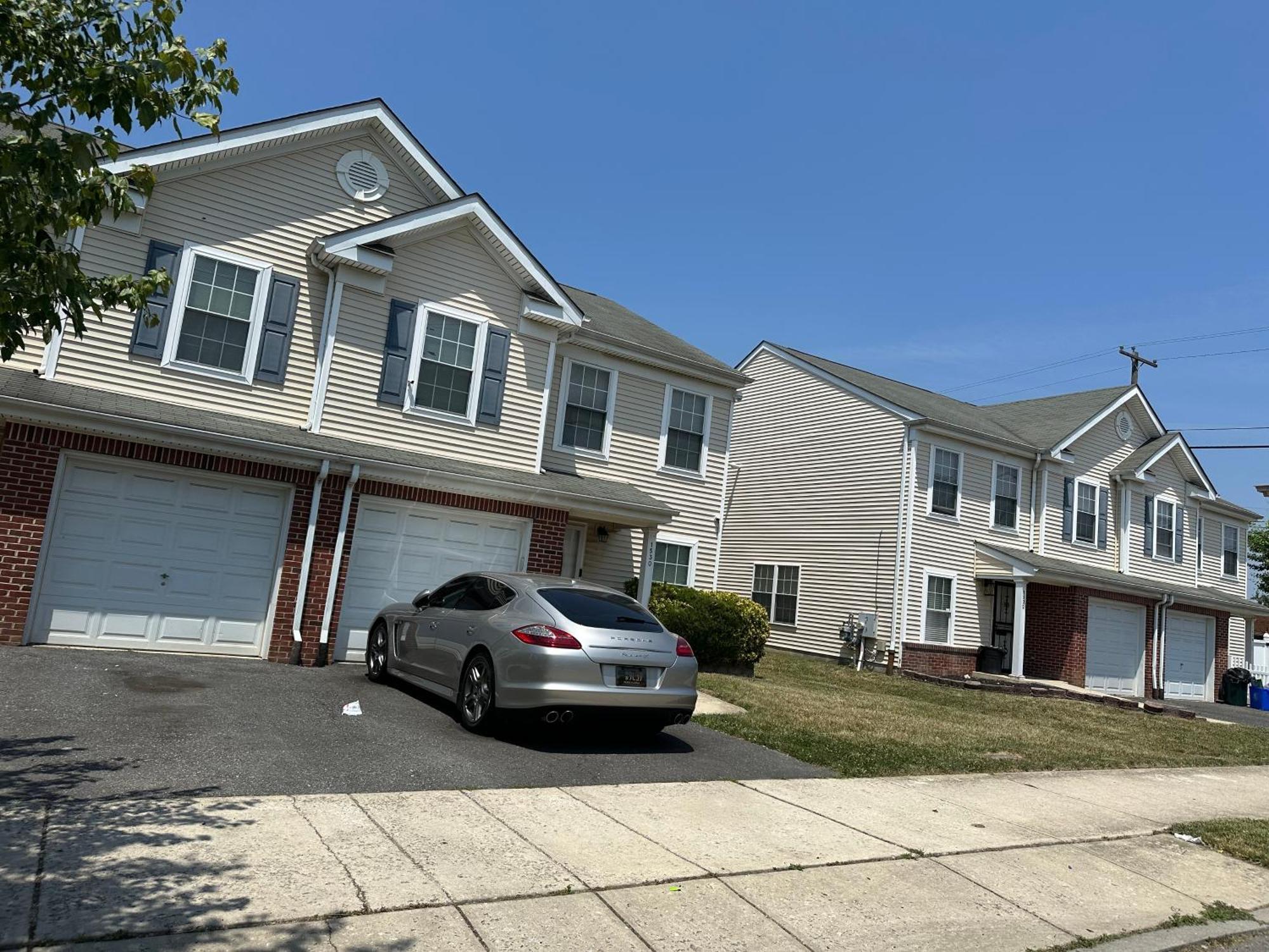 Colorful 3 Bedrooms Twin Home Near Center Filadelfia Exterior foto
